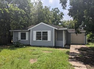 5218 Bataan Rd, Houston, TX 77033