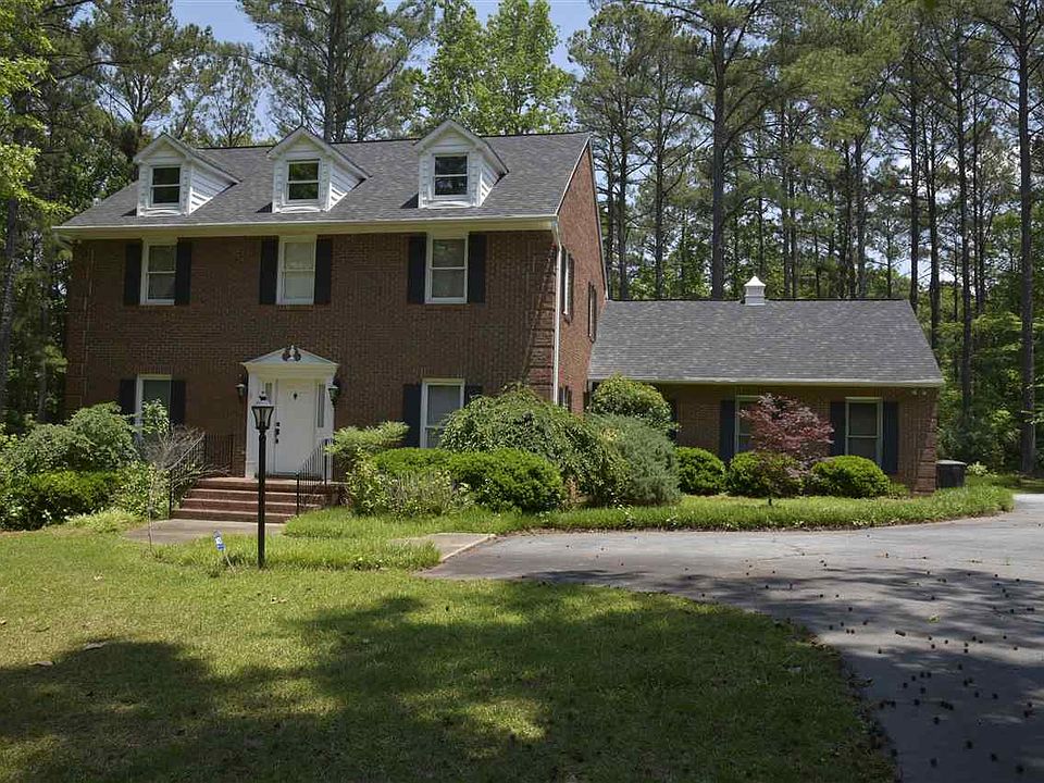 1st image of 122 Glenridge Cir