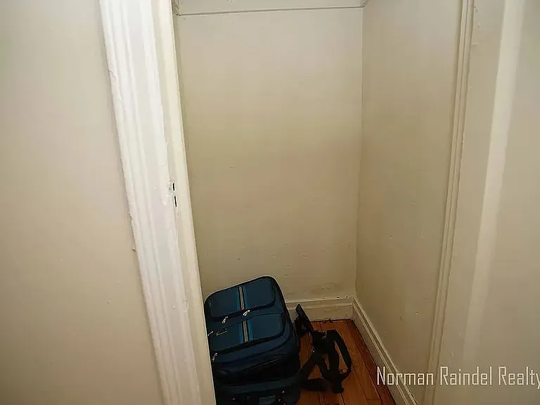 8223 Bay Pkwy #B-1 — Photo 25