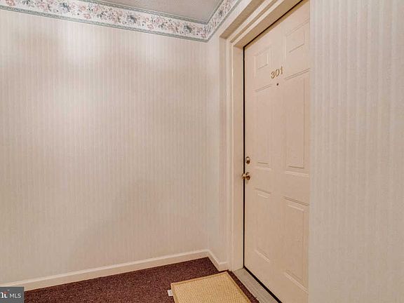 5th image of 1206 Bramble Wood Ct Unit 301