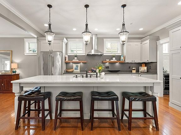 5th image of 14 Parkview Rd #14