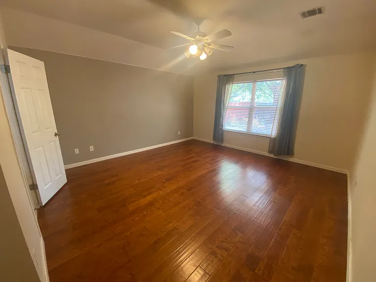 2322 Clover Ridge Dr — Photo 8