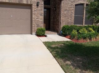 1117 Alnwick Ln, Saginaw, TX 76131