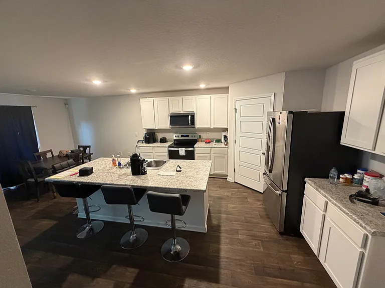 7623 Steeplechase Blvd — Photo 5