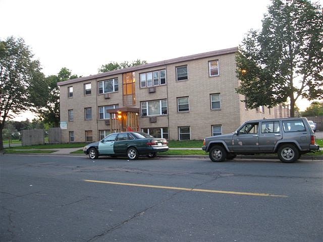 1st image of 1891 7th St E