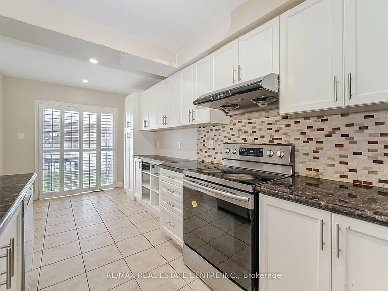 102 Charcoal Way — Photo 14