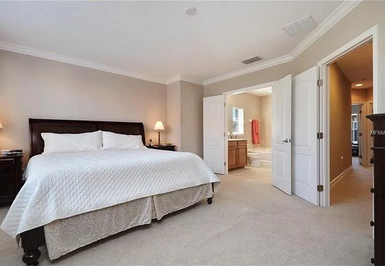 4940 San Marino Cir — Photo 9