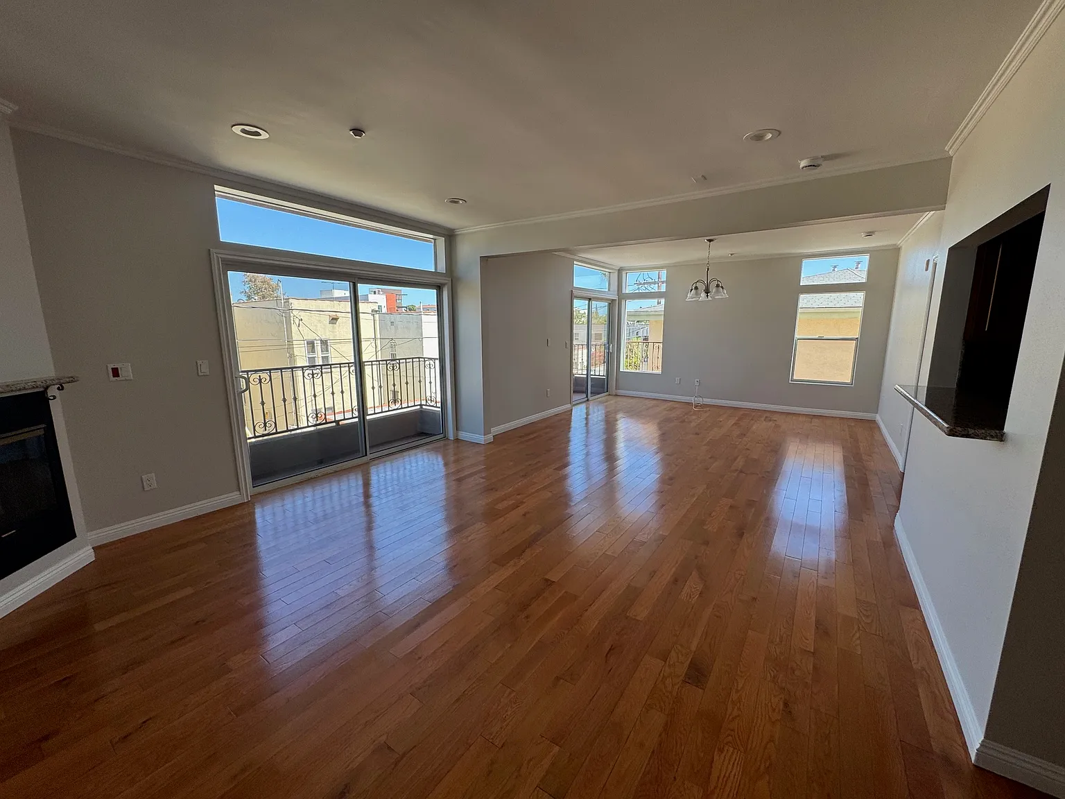 2 bed, 1500 sqft, $3,450 — Photo 3