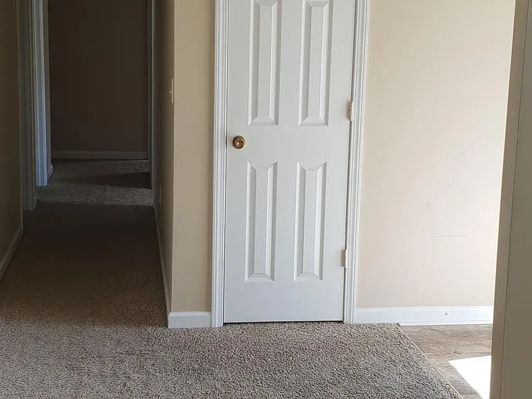 1394 Sassafras Ct — Photo 3