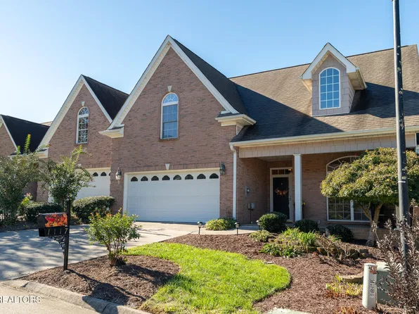 1117 Creekside Village Way, Seymour, TN 37865