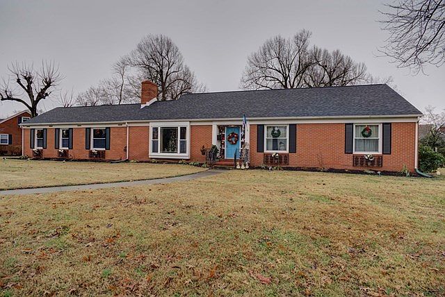1st image of 520 Maple Ave