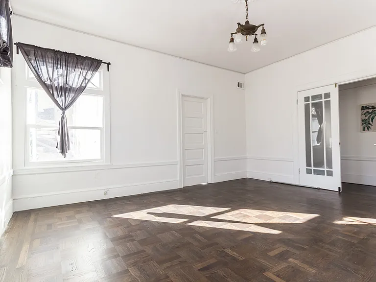 327 Fillmore St — Photo 10