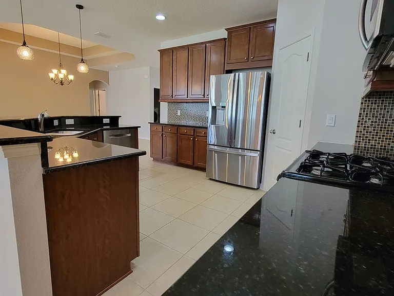 2229 Valterra Vista Way — Photo 11