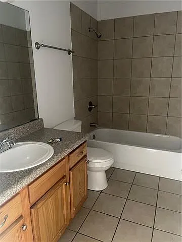1639 Lake Ave #6 — Photo 9