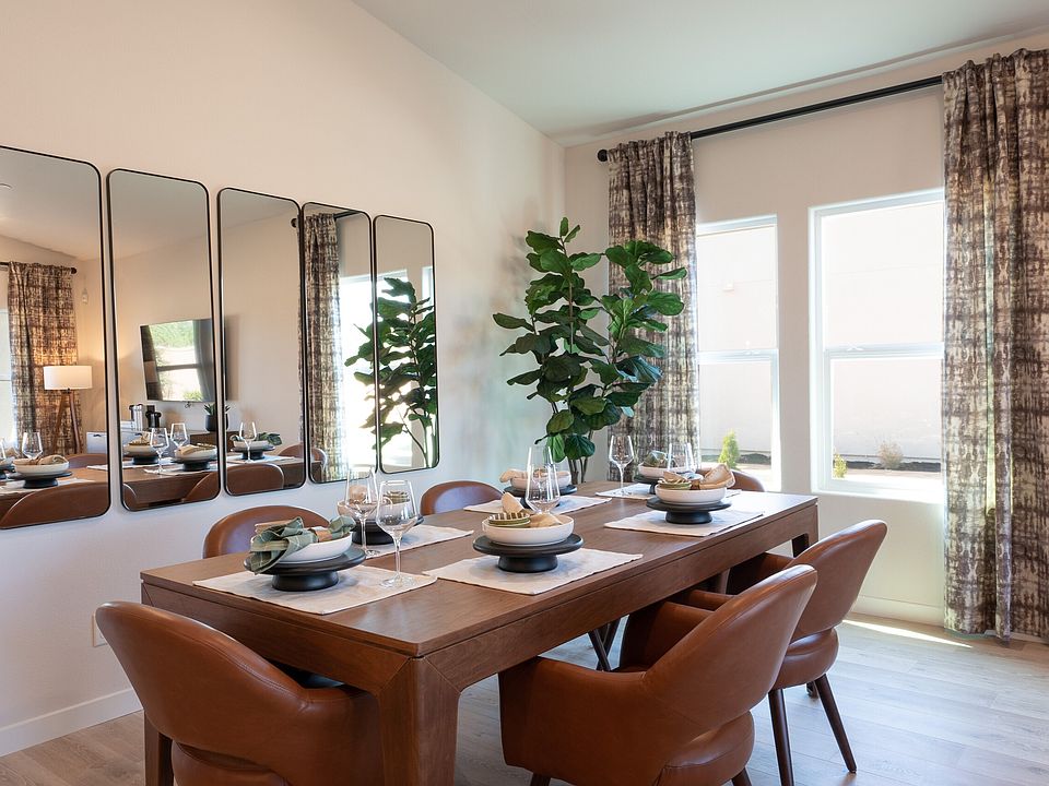 Dining area for entertaining