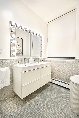 Rented by Compass | media 2