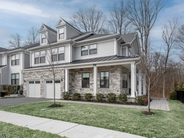 17 Concord Ct, Warren Twp., NJ 07059