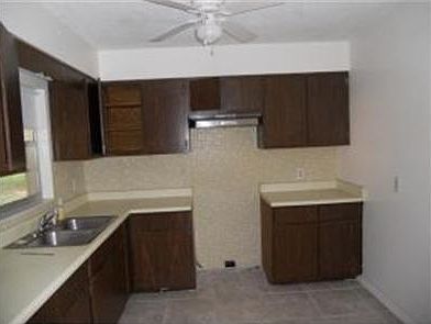 5th image of 15230 SE 62nd Ave