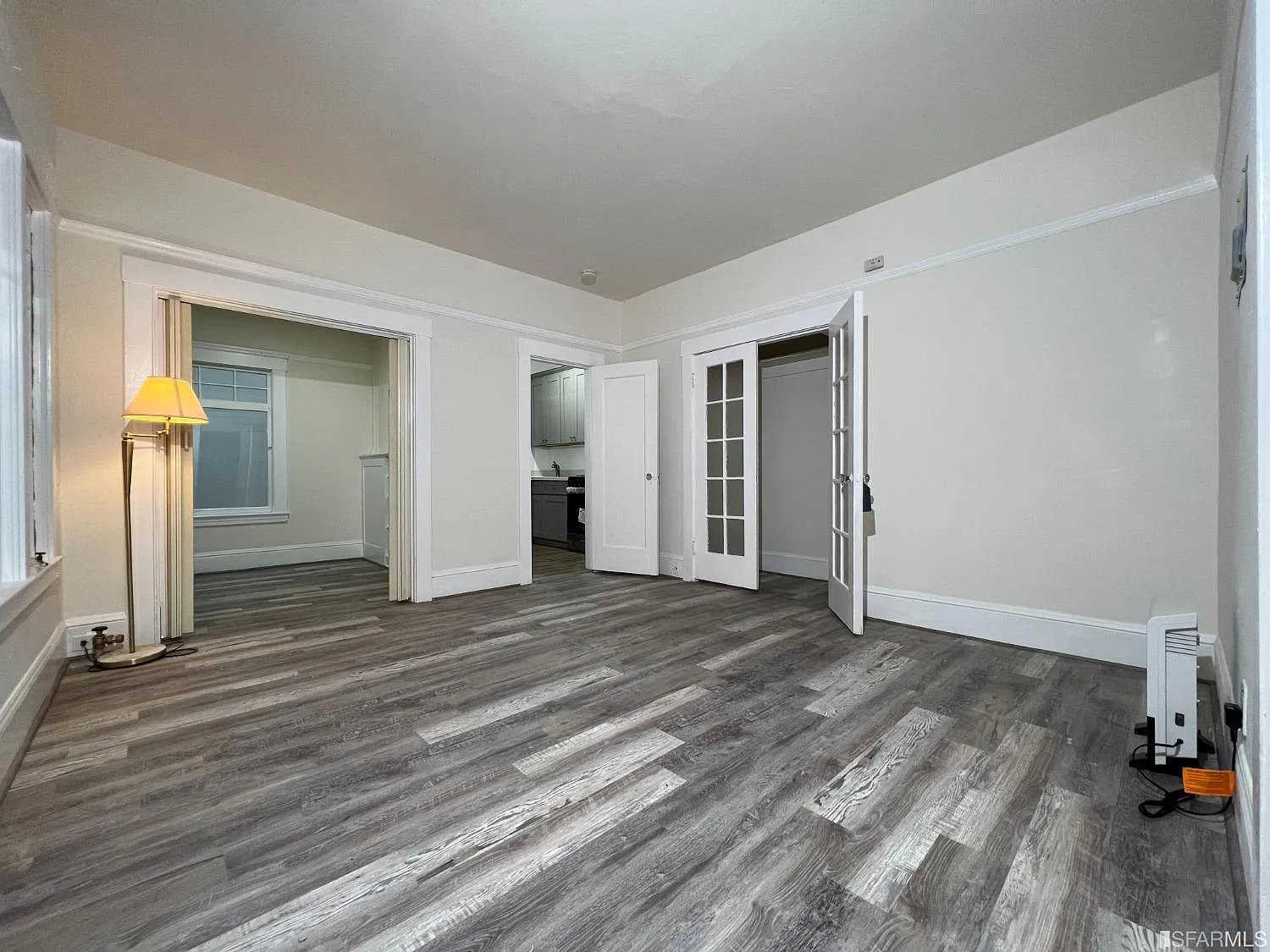 1805 Pine St APT 1 photo 1