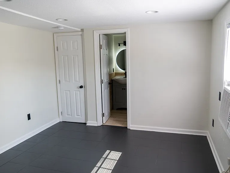 224 S Lopez St — Photo 13