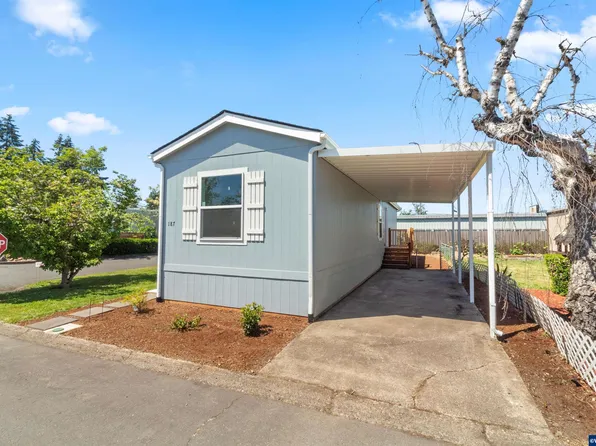 5335 Main 187 St #187, Springfield, OR 97478