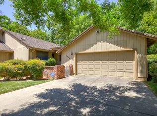 6409 El Porto Ln, Citrus Heights, CA 95621