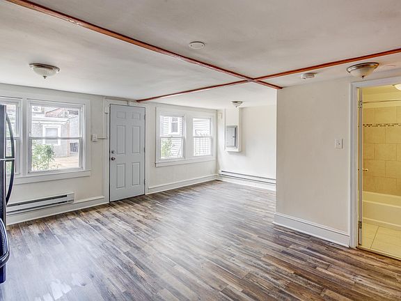 3rd image of 5024 Pentridge St Unit B2
