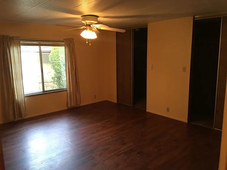 859 Vista Ct — Photo 12