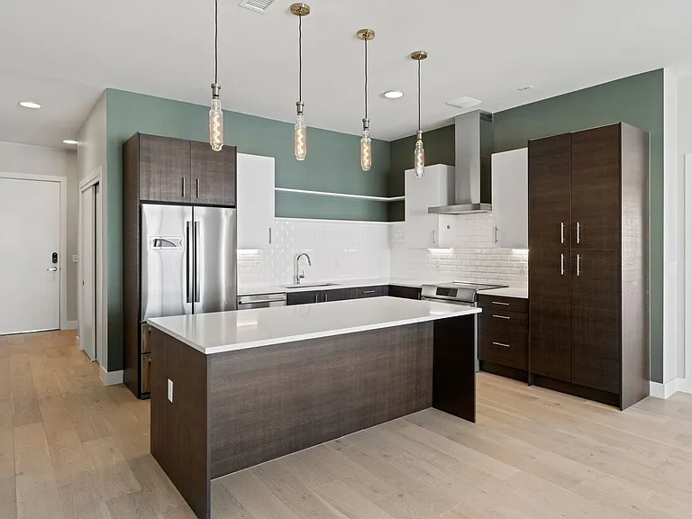 2525 Arapahoe St #301 — Photo 6
