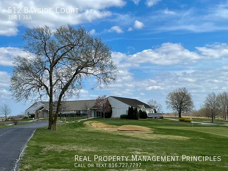 512 Bayside Ct — Photo 24