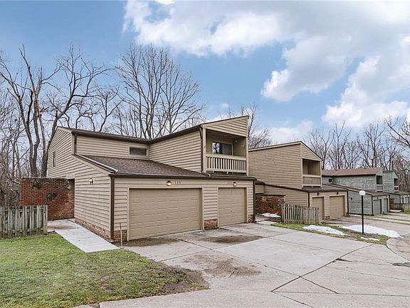 2nd image of 126 Kimrose Ln #126