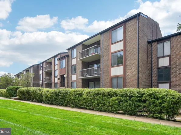 9702 Kingsbridge Dr APT 103, Fairfax, VA 22031