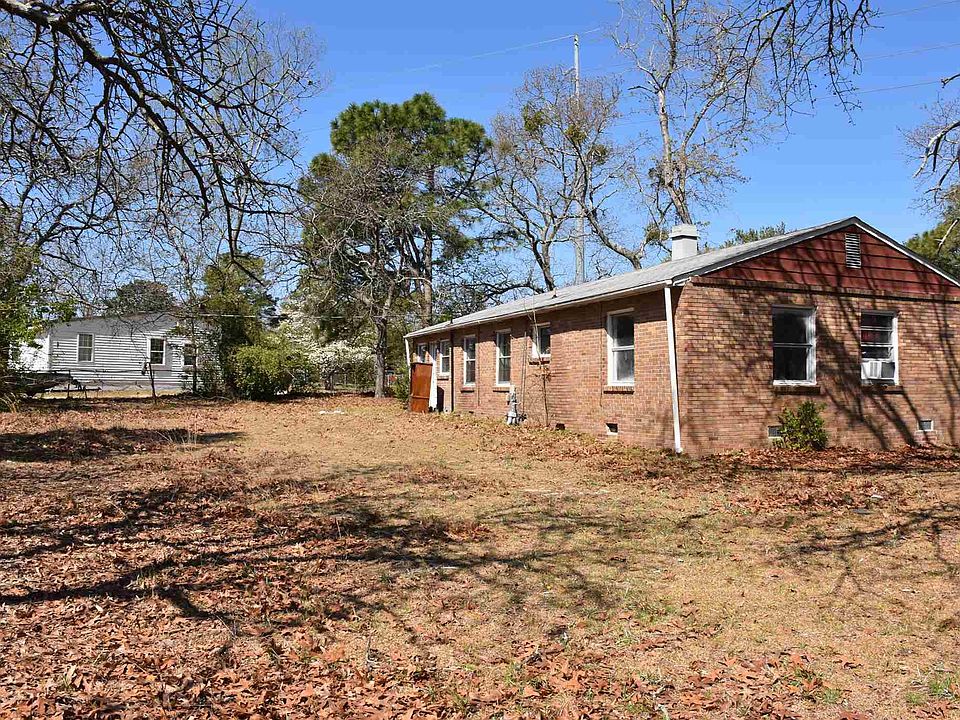2nd image of 7122 Nancy Ave