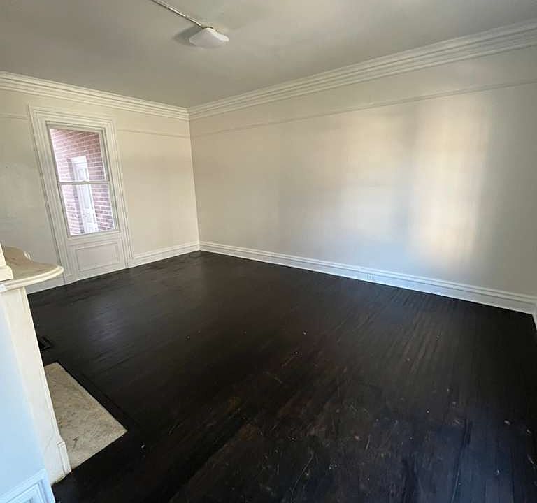 2nd image of 6 Elm St #2A