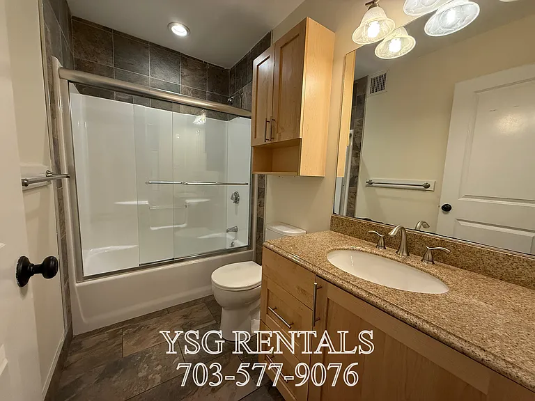 24 Sunset St #1 — Photo 15