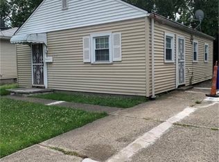 3832 E 142nd St SE, Cleveland, OH