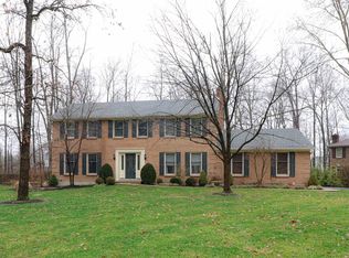 1064 Bridlepath Ln, Loveland, OH