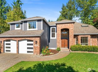 14926 NE 72nd Ct, Redmond, WA