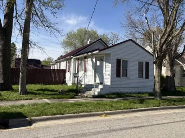 1234 2nd St NE, Rochester, MN 55906