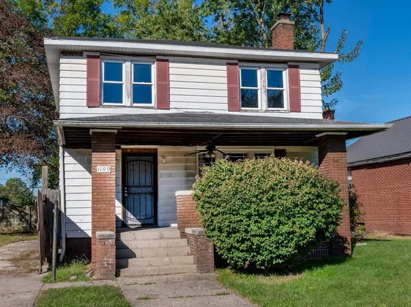 1109 Diamond Ave, South Bend, IN 46628