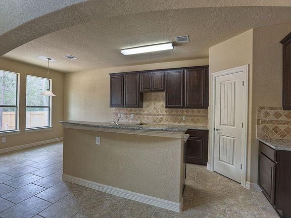 4th image of 22094 Sun Haven Ln