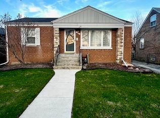 9905 S Turner Ave, Evergreen Park, IL 60805
