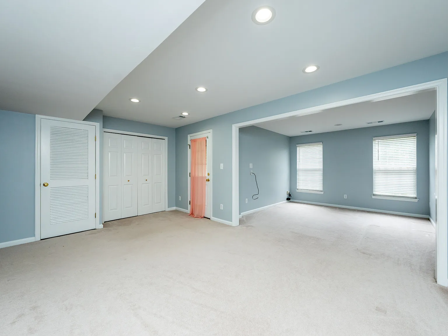 3 bed, 2428 sqft, $3,000 — Photo 4