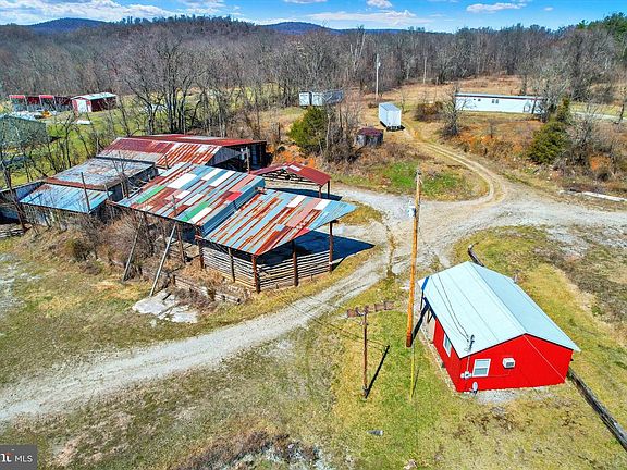 4th image of 3631 Fairfield Rd