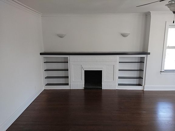 3rd image of 6424 N Seeley Ave #2