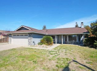 1950 E Toledo Ave, Tulare, CA 93274