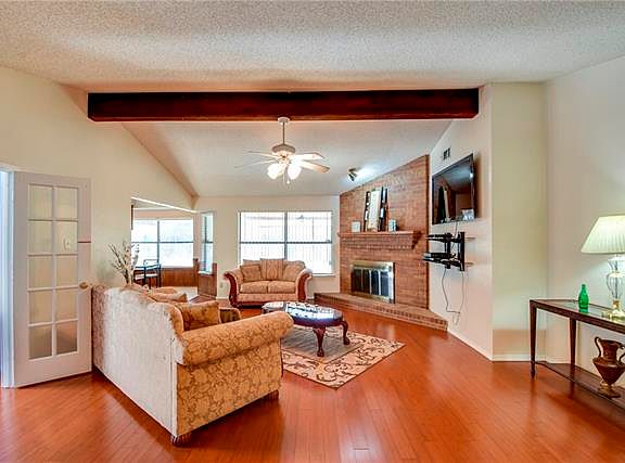 2nd image of 334 Omaha Ln