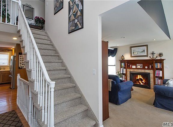 2nd image of 255 Hagerman Ave