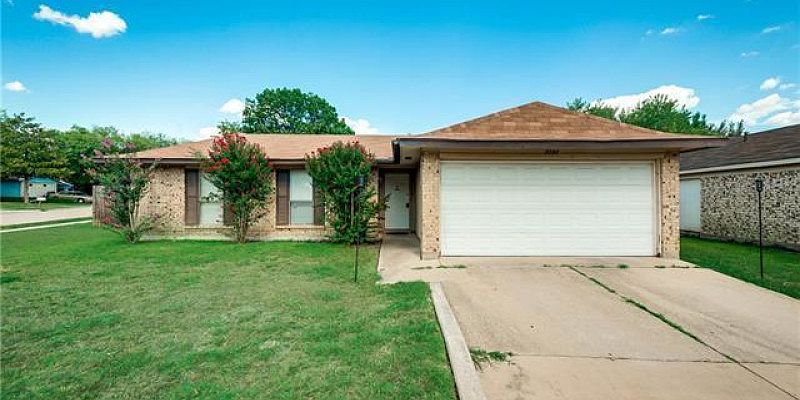 1st image of 3501 Green Hill Dr
