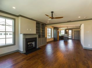 2129 Patchen Lake Ln, Lexington, KY 40505